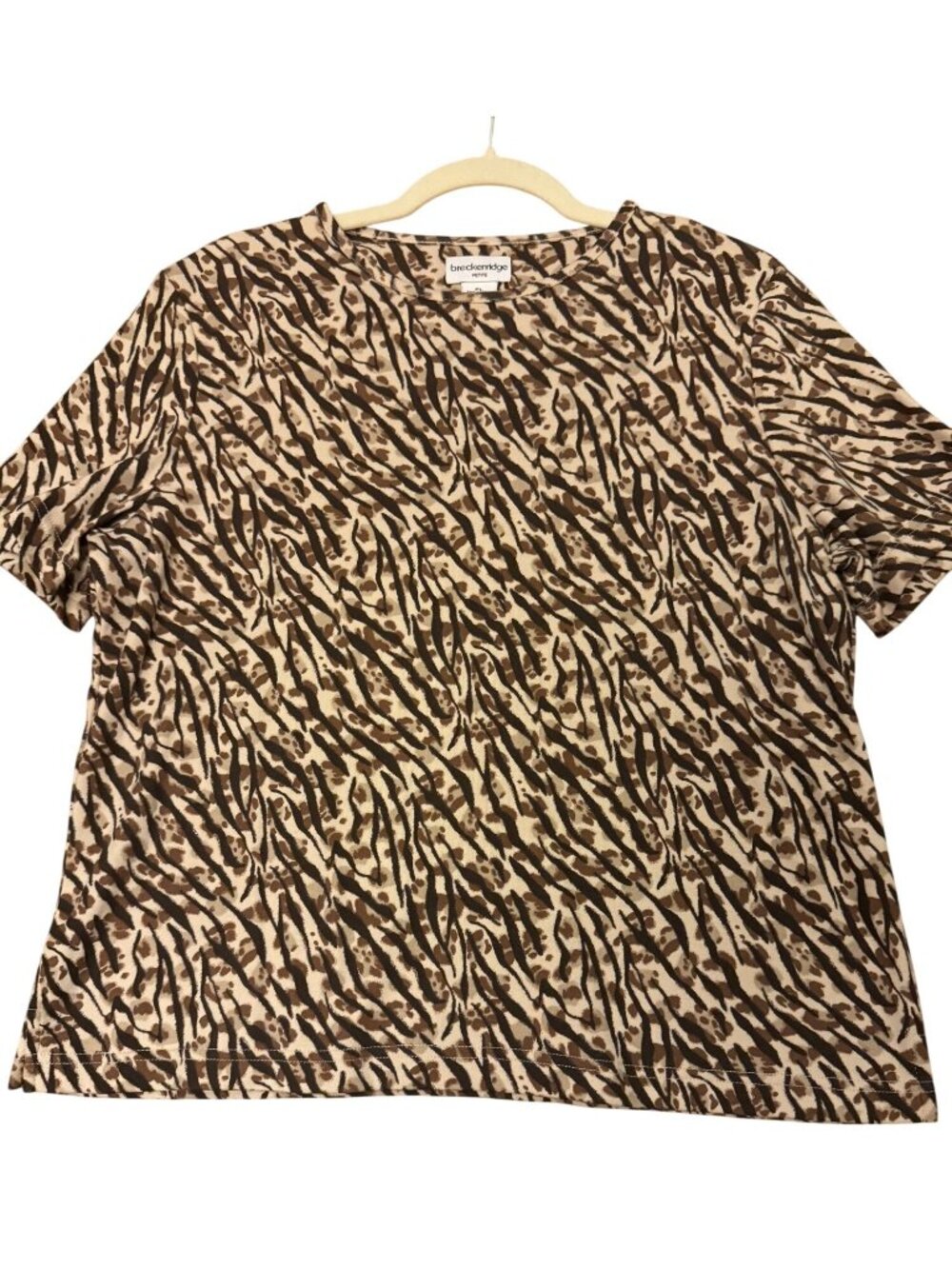 Breckenridge Petite Animal Print Top Short Sleeve Relaxed Stretch - PL